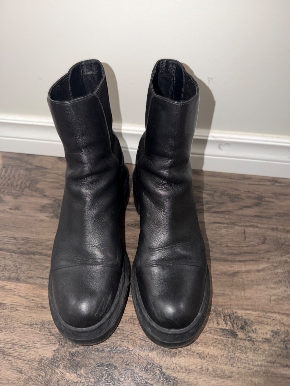 Stuart Weitzman Boots - Picture 6 of 7